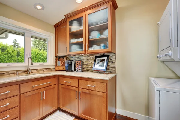 Kitchen storage combination in the corner — Stock Photo, Image