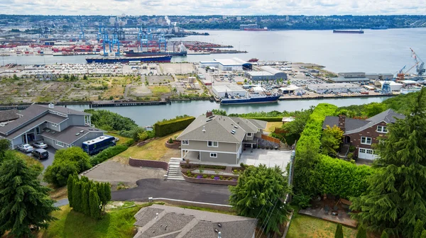 Vista panorámica de la zona residencial y puerto en la ciudad de Tacoma —  Fotos de Stock