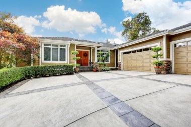 Dış görünümü lüks müstakil ev