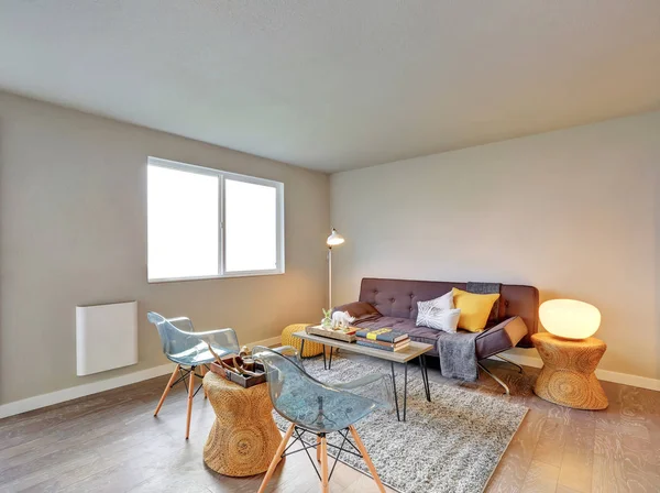 Interiér vkusně zařízený obývací pokoj — Stock fotografie