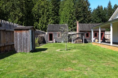 Tacoma, Wa - Nisan 23,2011: tarihsel Fort Nisqually noktası Defiance Park, Tacoma