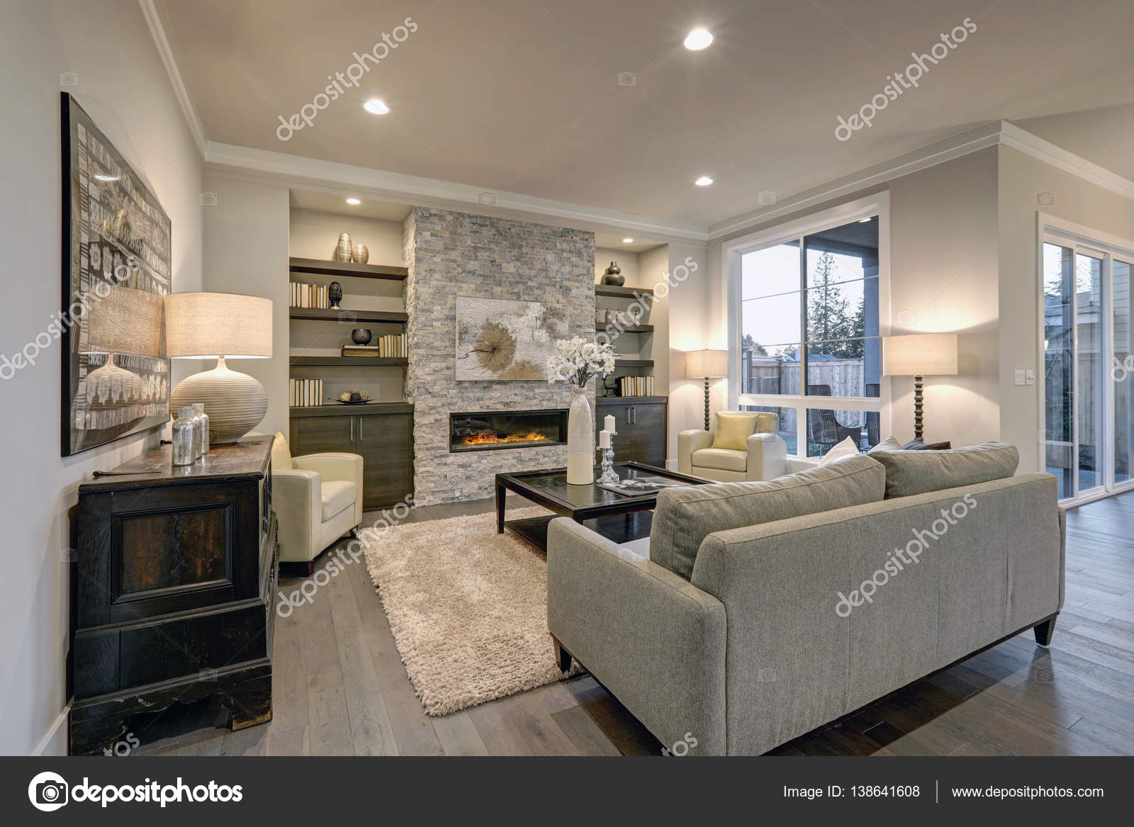 Chique woonkamer interieur in grijze kleuren — Stockfoto © iriana88w ... Chique woonkamer interieur in grijze kleuren — Stockfoto © iriana88w ...
