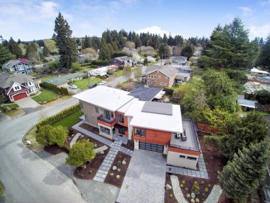 Yeni inşaat ev havadan görünümü 