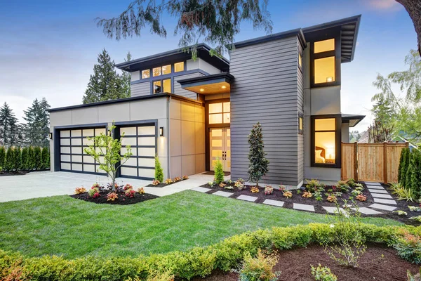 Lussuosa nuova casa di costruzione a Bellevue, WA — Foto Stock