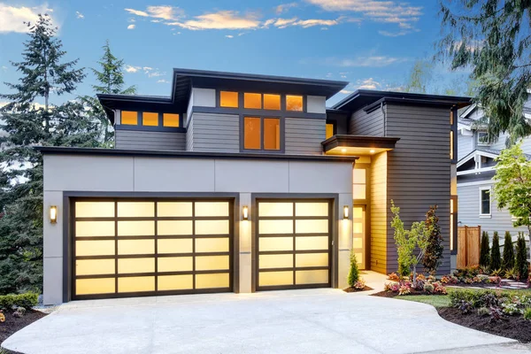 Lussuosa nuova casa di costruzione a Bellevue, WA — Foto Stock