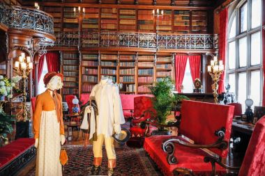 Asheville, North Carolina - 4 Şubat 2017: Biltmore'nın kostüm Sergisi