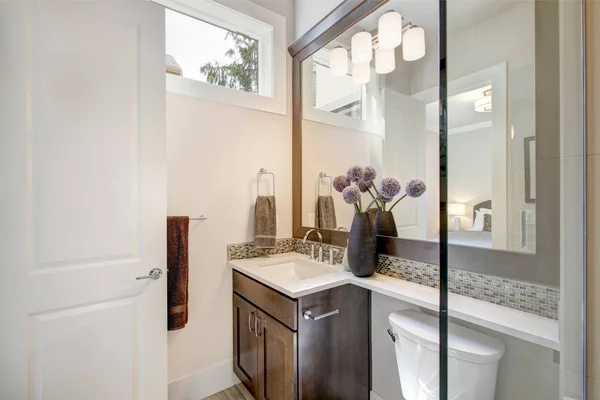 Modern new bathroom interior — Stock Photo, Image