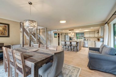 Keten, bej, açık meşe, lüks ev yemeği odası ve modern deisgn ile iç mekan..