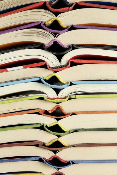 Open Boeken Close Stapel Kleurrijke Boeken — Stockfoto