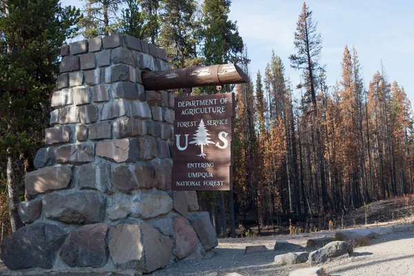 USDA Forest Service Semnează pentru Umpqua — Fotografie, imagine de stoc