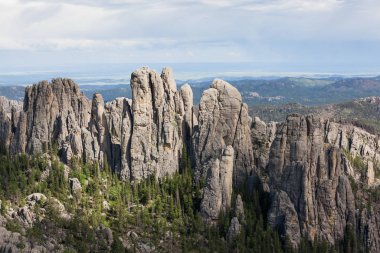 Kaya Spire oluşumları