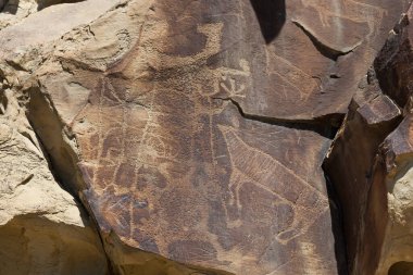 Efsane Taşlar Eyaleti Petroglyph Sitesi
