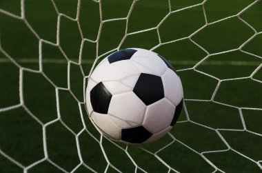 futbol futbol gol ile yeşil çim alan net.