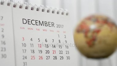 Aralık 2017 hareket bulanıklık dünya küre arka plan dönüm ile takvim