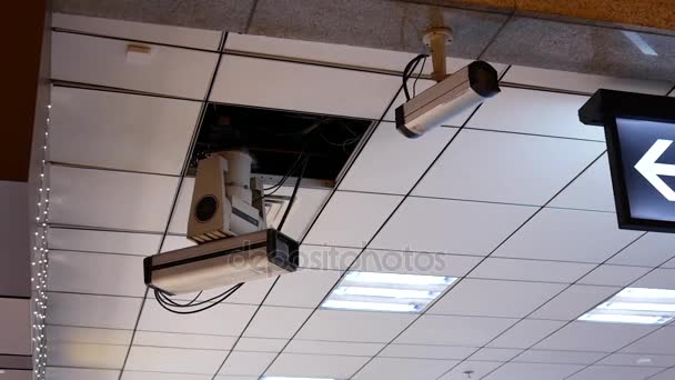 Motion Security Cameras Ceiling — Stock Video