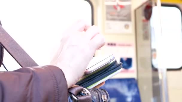 Motion Commuter Taking Mrt Playing Phone Taipei Taiwan — Stock Video
