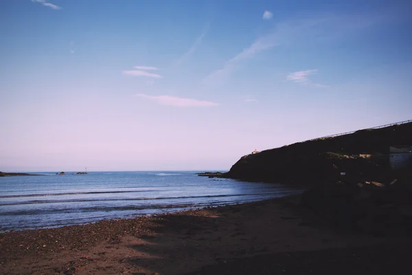 Vista desde la playa de Bude en Cornwall Vintage Retro Filter . — Foto de Stock