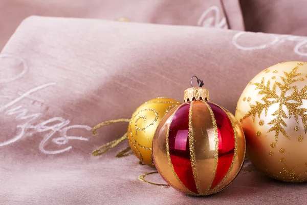 节日黄金圣诞装饰织物背景 — 图库照片