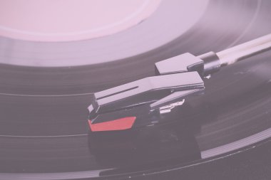 Bir retro plak çalar Vintage Retro filtre yakın çekim.