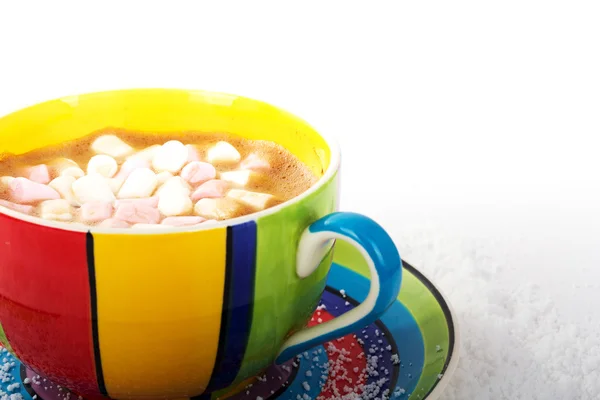 Horká čokoláda v zářivě barevné cup — Stock fotografie