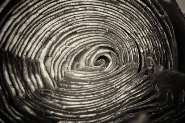 Rose cut up on piece of slate — Stock Photo, Image