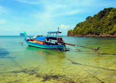 Panka Noi beach, Koh Bulone Adası, Satun tekne 