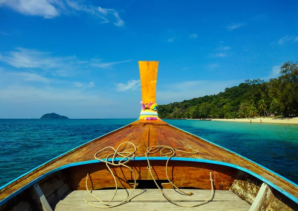 Barca Koh Bulone Isola Spiaggia Satun — Foto Stock