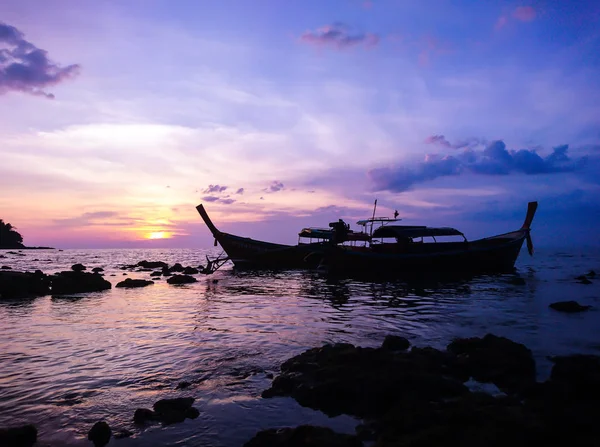 Sunset Boat Koh Bulone Island Panka Yai Beach Satun Thailand — Stock Photo, Image