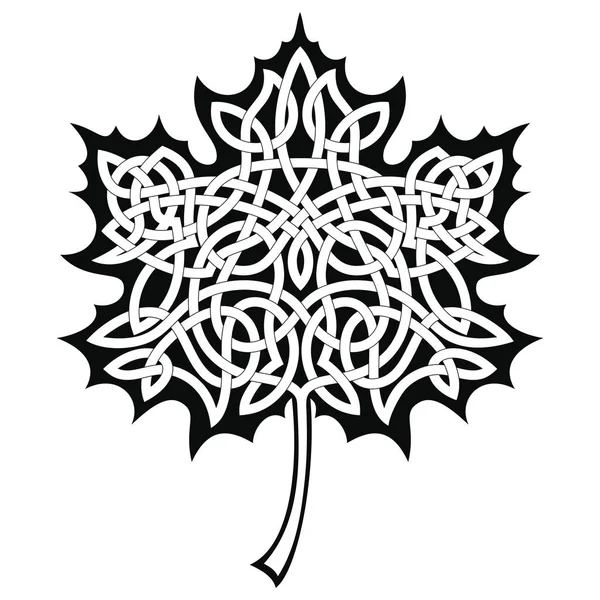 Кленовый лист с кельтским орнаментом . — стоковый вектор