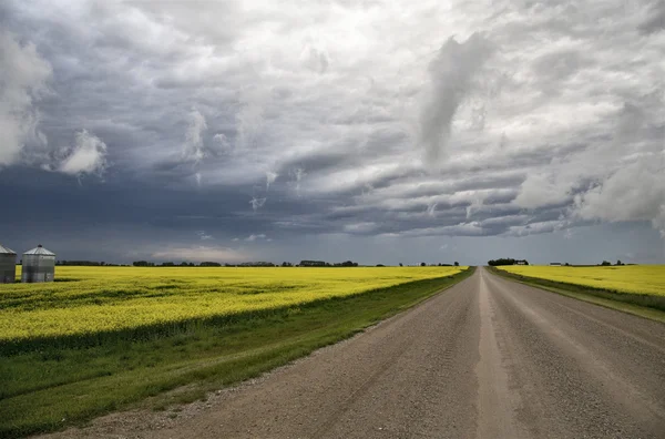 Bouřková mračna saskatchewan — Stock fotografie