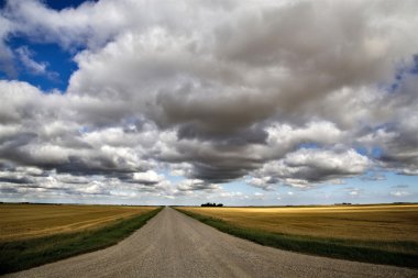 fırtına bulutları saskatchewan