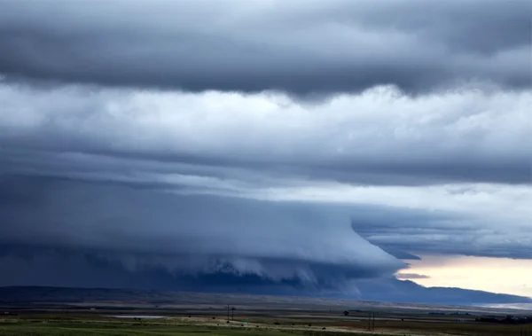 Sturmwolken saskatchewan — Stockfoto