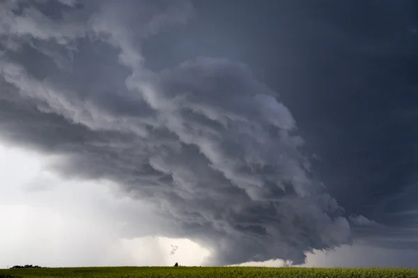 Sturmwolken saskatchewan — Stockfoto