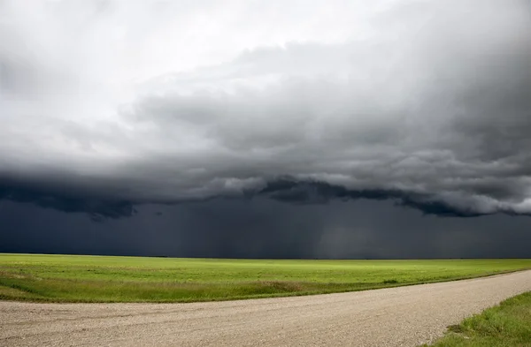 Burzowe chmury saskatchewan — Zdjęcie stockowe