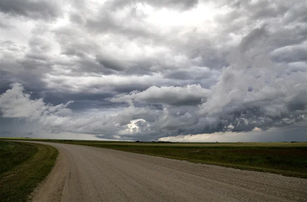 Sturmwolken saskatchewan — Stockfoto