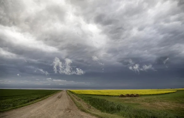 Fırtına bulutları saskatchewan — Stok fotoğraf