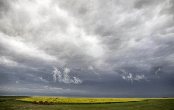 嵐の雲サスカチュワン — ストック写真