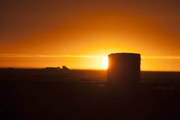 Prairie zonsondergang Sillouette — Stockfoto