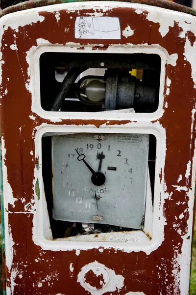 Oude gas pompen — Stockfoto
