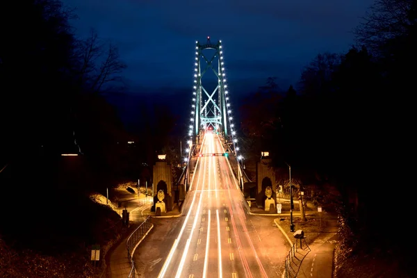 Lions Gate Bridge Fotografia noturna — Fotografia de Stock