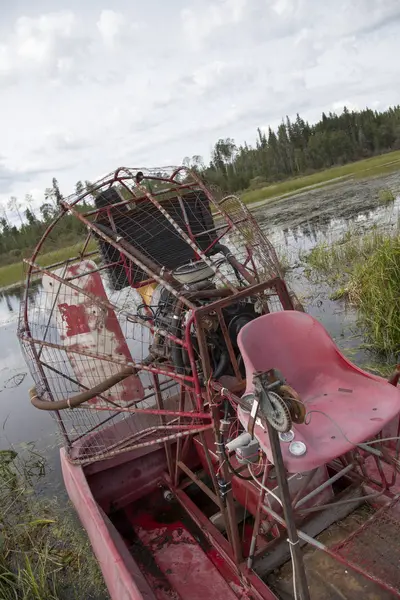 Wilde rijstoogst Saskatchewan luchtboot — Stockfoto