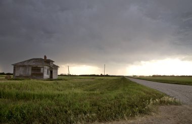 Fırtına bulutları Kanada