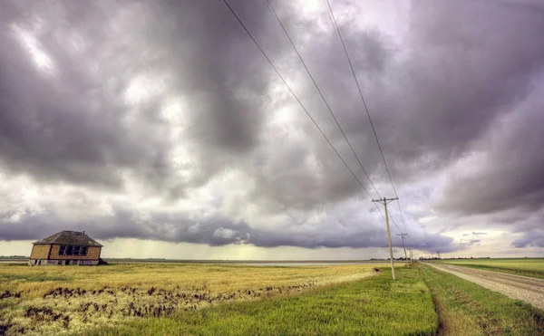 Fırtına bulutları Kanada