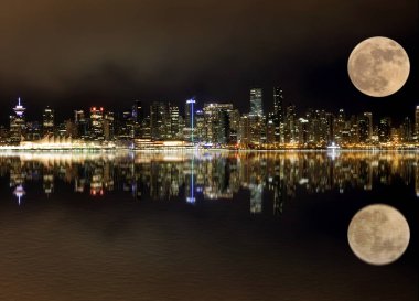 Vancouver gece dolunay