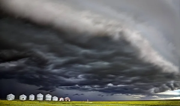 Fırtına bulutları Kanada — Stok fotoğraf
