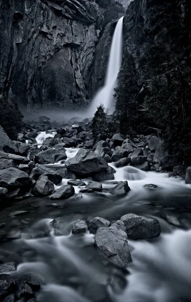 ヨセミテ滝ビュー — ストック写真