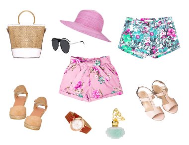 Beyaz arka planda izole edilmiş yaz kıyafetleri ve aksesuarları kolajı