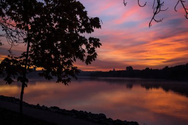 Sonbahar şafak. Doğal peyzaj Kolomenskoye Park, Moskova.