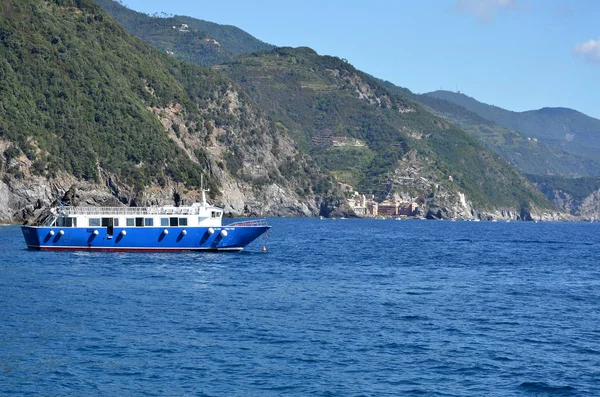 Touristic Boat Tuscan Coast — Stock Photo, Image