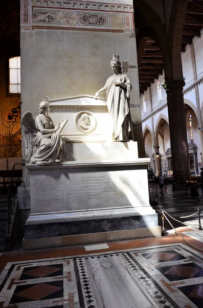 Graf Van Een Italiaanse Edelman Een Beroemde Kerk Florence — Stockfoto